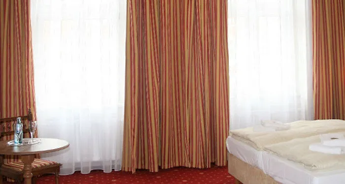 Alt فندق غورليتز